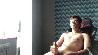 18 CUTE BOY STRIP nude AND CUMS