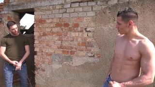 FrankfurtSexStories: Homo Lukas Louda tough money-shot outdoors