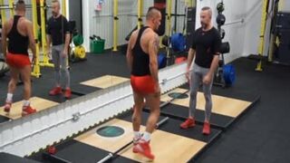 wet UK BodyBuilder Exercise