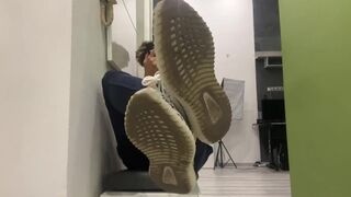 Dirty Shoe Ignore