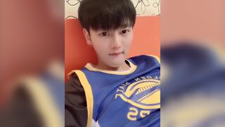 Gay Solo Cute Chinese boy jerks off twice