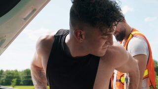 Men: Ex-Con Fucks the Top in Public